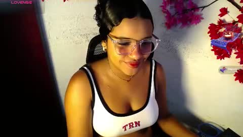 chleo_rosse online show from June 29, 11:38 pm