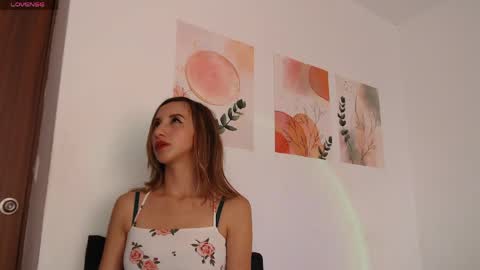 Chloe Bitelly online show from May 26, 7:10 pm