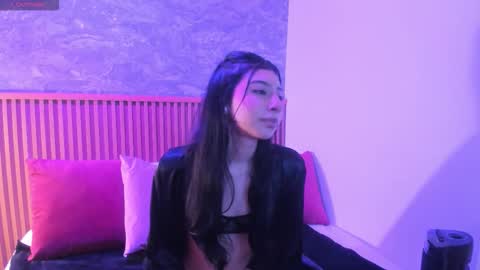 chloe_bluee_ online show from February 26, 11:31 am