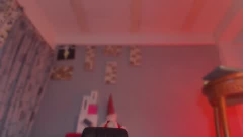 chloe_cooperr online show from December 15, 12:48 am