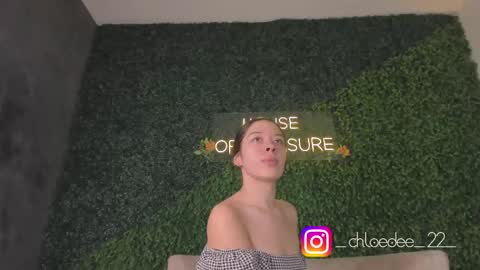 Chloe online show from September 20, 11:55 am