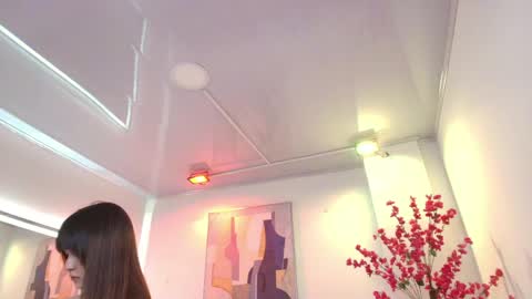 Chloe online show from May 21, 11:39 am