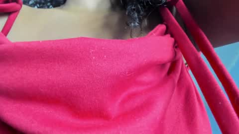 chloe online show from January 22, 9:32 pm