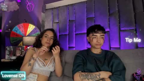 Isabella curly hair - Anastasia short hair  online show from January 2, 11:06 pm