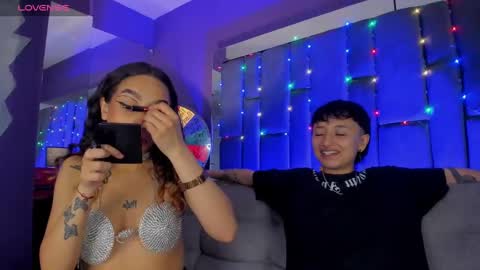Isabella curly hair - Anastasia short hair  online show from January 4, 5:05 pm