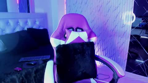 Snapshot of chloe_jacksonn chatting on October 4, 11:03 pm chloe_jacksonn online show from October 4, 11:03 pm