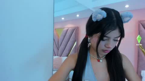 Chloe online show from April 24, 11:12 am