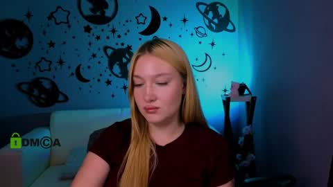 chloe_ley online show from June 22, 3:25 am