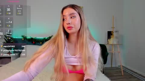 Chloe Lov GTM2 Mon Tue Thu Sat Sun 0400am - 1030m online show from January 15, 7:15 am