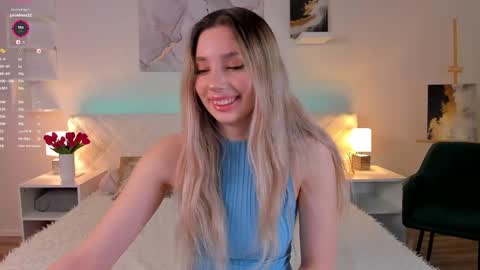 Chloe Lov GTM2 Mon Tue Thu Sat Sun 0400am - 1030m online show from March 3, 11:03 pm