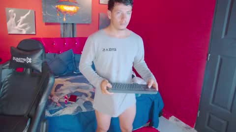 Snapshot of chloe_magnusknight_ chatting on March 18, 12:19 pm chloe_magnusknight_ online show from March 18, 12:19 pm