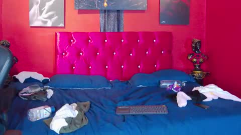 Snapshot of chloe_magnusknight_ chatting on March 21, 4:21 pm chloe_magnusknight_ online show from March 21, 4:21 pm