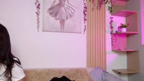 chloe_peach_ online show from May 8, 12:10 pm