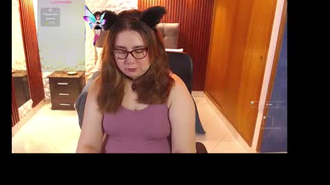chloe_prg online show from September 9, 5:07 am