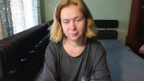 Mila online show from August 3, 7:07 am
