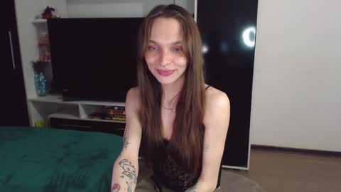 Chloe online show from January 31, 10:10 pm
