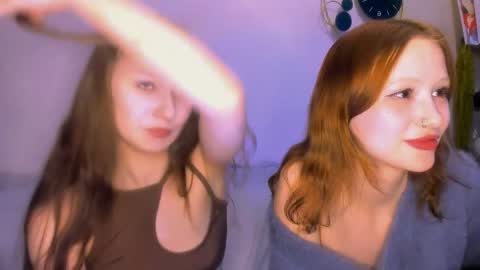 Snapshot of chloe_wifeys chatting on May 25, 5:08 pm Chloe online show from May 25, 5:08 pm