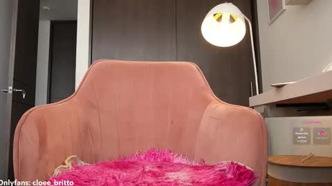 cloe online show from October 10, 5:23 pm