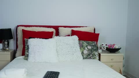 Chloe online show from May 14, 3:57 am