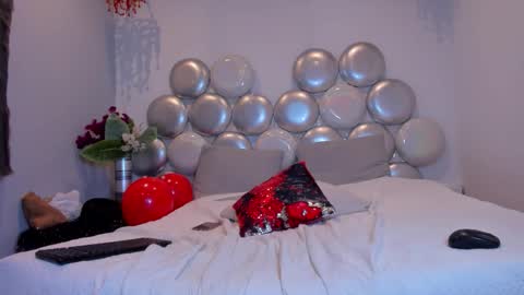 Chloe  online show from February 20, 1:55 pm