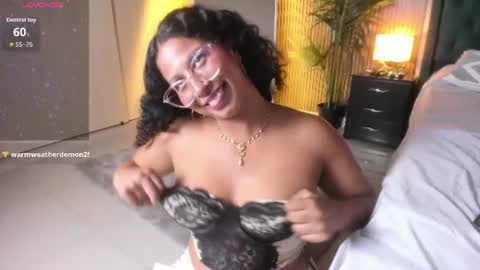 Chloe fixxx online show from July 8, 9:52 pm