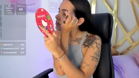  Chloe Harper  online show from November 18, 6:56 pm