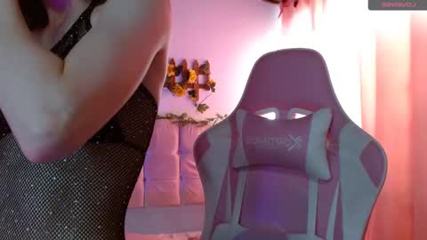 Chloe online show from January 15, 9:09 pm