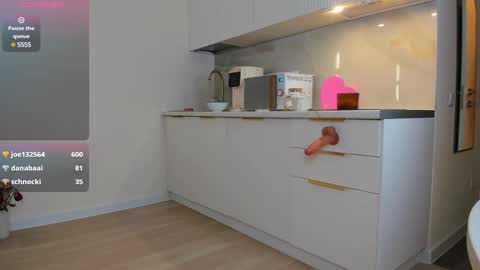 ChloeLuv online show from February 13, 9:06 pm