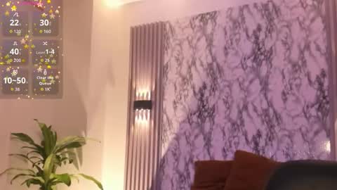 Snapshot of chloemasonn chatting on October 15, 11:10 am chloemasonn online show from October 15, 11:10 am