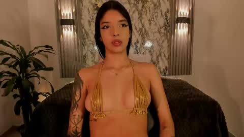 chloemasonn online show from May 12, 11:07 am