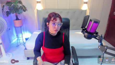 Chloe rosse online show from January 9, 1:29 am