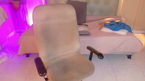 Chloe rosse online show from September 21, 12:34 am