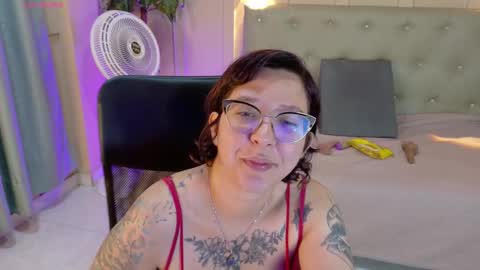 Chloe rosse online show from March 19, 1:53 am