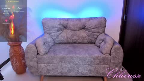 Laura online show from February 7, 7:59 pm