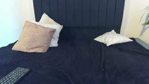 ChloeTurner  online show from December 18, 3:11 pm