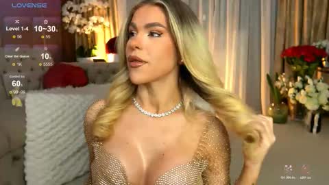 Chloe online show from February 11, 9:20 pm