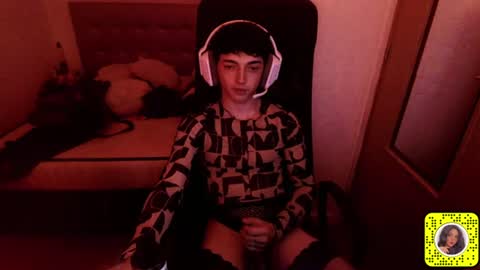 chloevenommm online show from July 2, 2:44 am