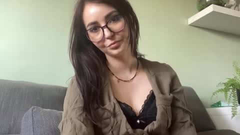 Snapshot of chloexnatural chatting on May 6, 6:41 am ChloeXNatural online show from May 6, 6:41 am