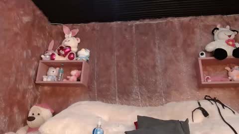 Snapshot of chlooe_zoe chatting on February 22, 11:13 pm chlooe_zoe online show from February 22, 11:13 pm