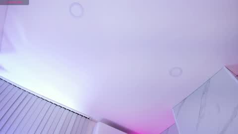 Snapshot of chlooee_ chatting on January 8, 4:34 am Chlooe online show from January 8, 4:34 am