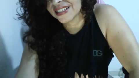 Snapshot of chochohot45 chatting on October 6, 1:52 pm chochohot45 online show from October 6, 1:52 pm