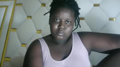 Snapshot of choclate_goddess chatting on January 8, 8:05 am Paula online show from January 8, 8:05 am