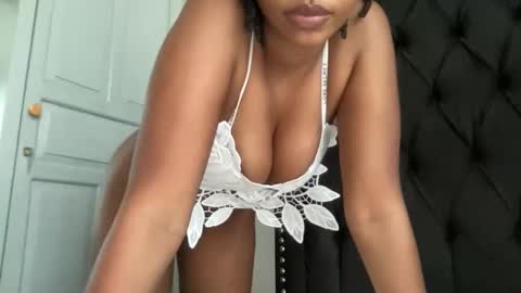 choclety online show from February 22, 10:03 am