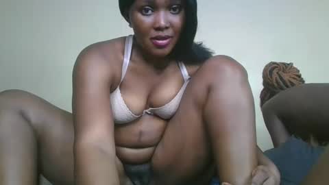 nei online show from February 12, 7:24 pm