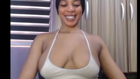 ESTHER online show from January 13, 10:03 am