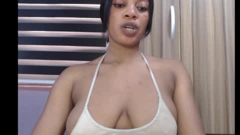 ESTHER online show from January 14, 7:59 am