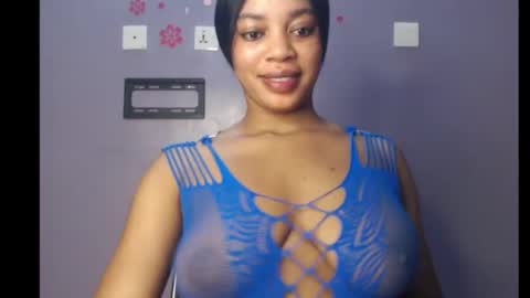 ESTHER online show from January 25, 8:21 am