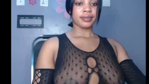 ESTHER online show from February 16, 5:59 pm