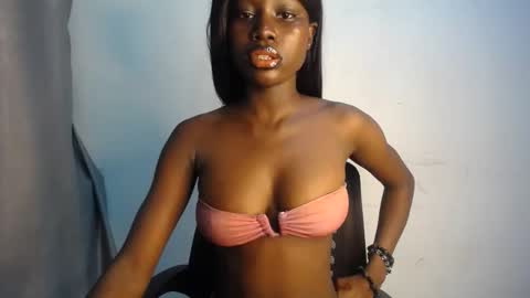 mila online show from September 16, 7:26 pm