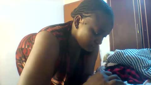 chocobabe002 online show from March 23, 3:54 am